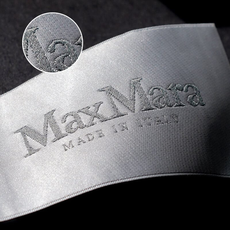 Glossy lustrous finish 1